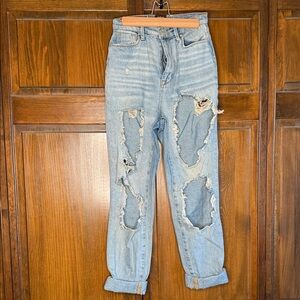 BDG Light Blue Distressed Ankle Jeans